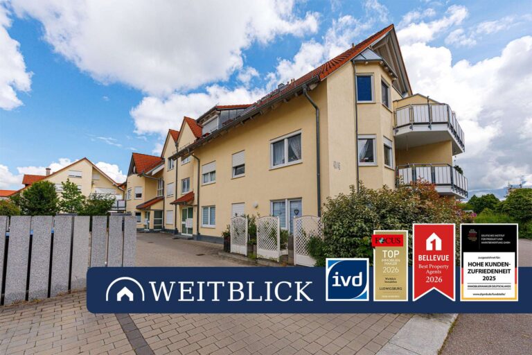 WEITBLICK: Charmantes Zuhause mit Balkon!