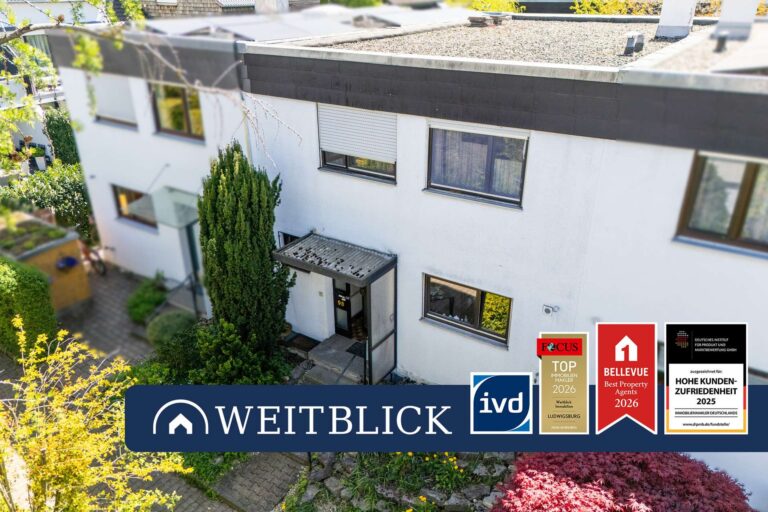 WEITBLICK: Mittelhaus am Feldrand!